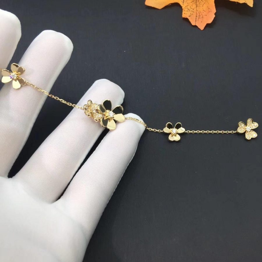 [Grace Jewelry]FRIVOLE GOLD 5 FLOWERS BRACELET