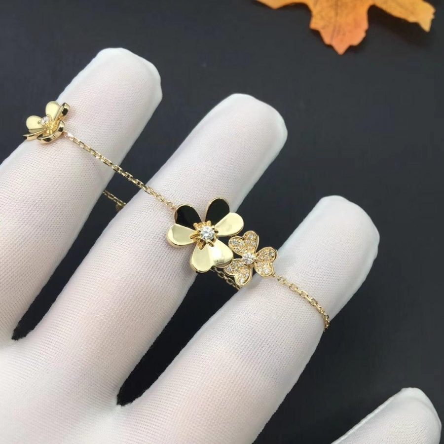 [Grace Jewelry]FRIVOLE GOLD 5 FLOWERS BRACELET