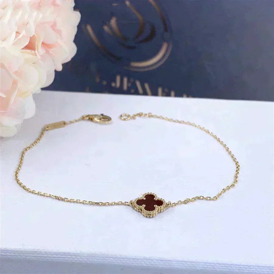 [Grace Jewelry]CLOVER  CARNELIAN SINGLE FLOWER BRACELET