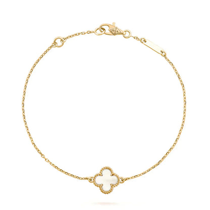 [Grace Jewelry]CLOVER WHITE MOP SINGLE FLOWER BRACELET