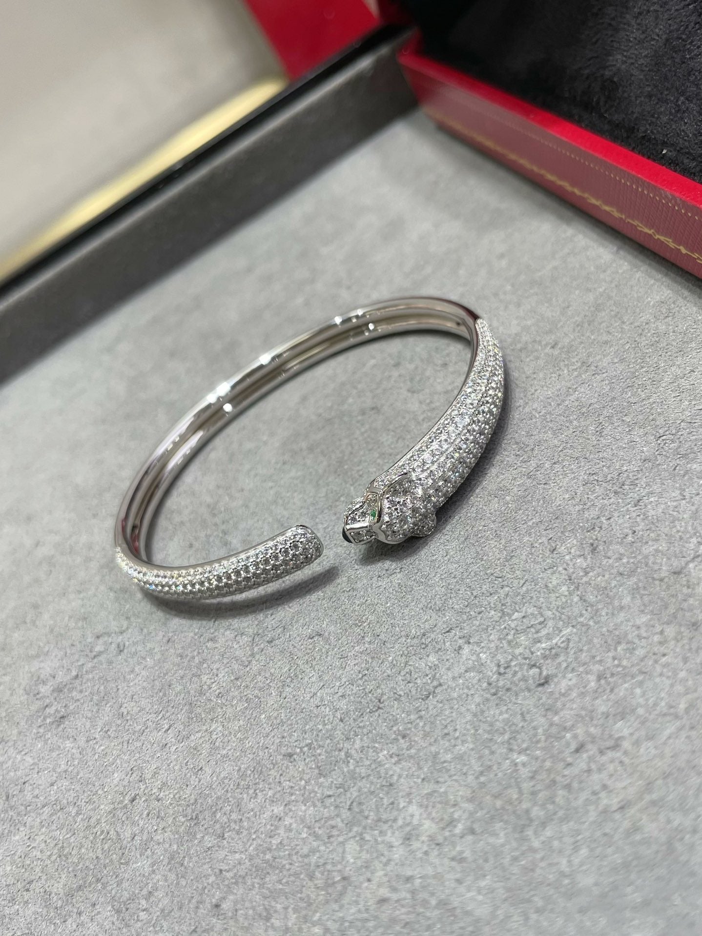 [Grace Jewelry]PANTHERE FULL DIAMOND OPEN BRACELET