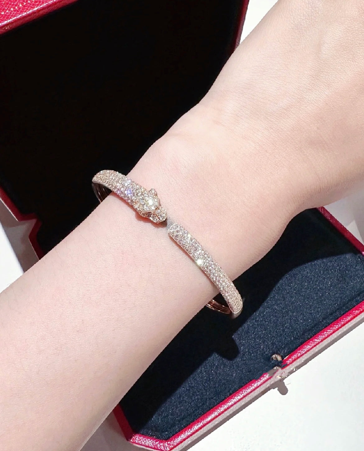 [Grace Jewelry]PANTHERE FULL DIAMOND OPEN BRACELET