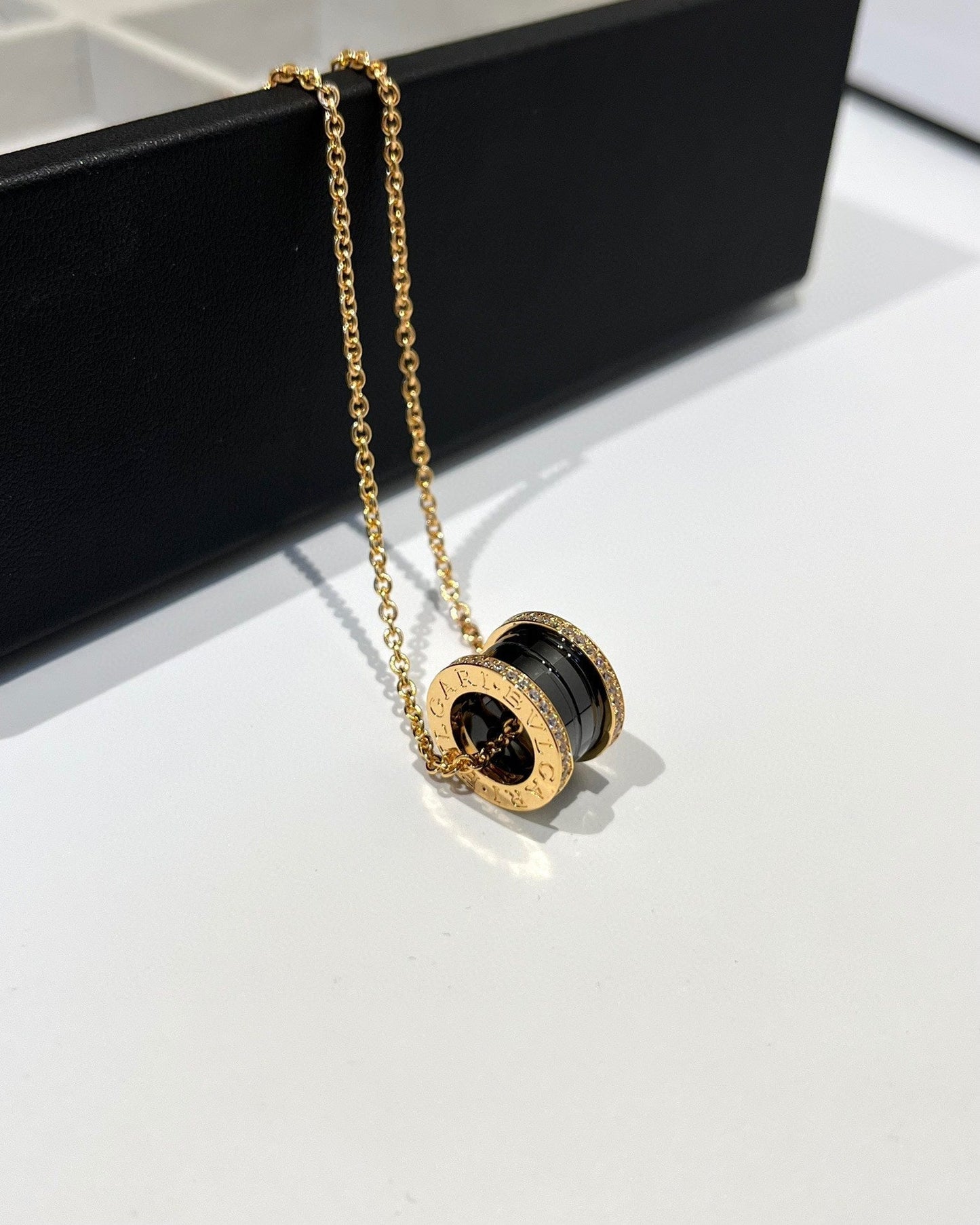 [Grace Jewelry]ZERO 1 BLACK CERAMIC DIAMOND PINK GOLD NECKLACE