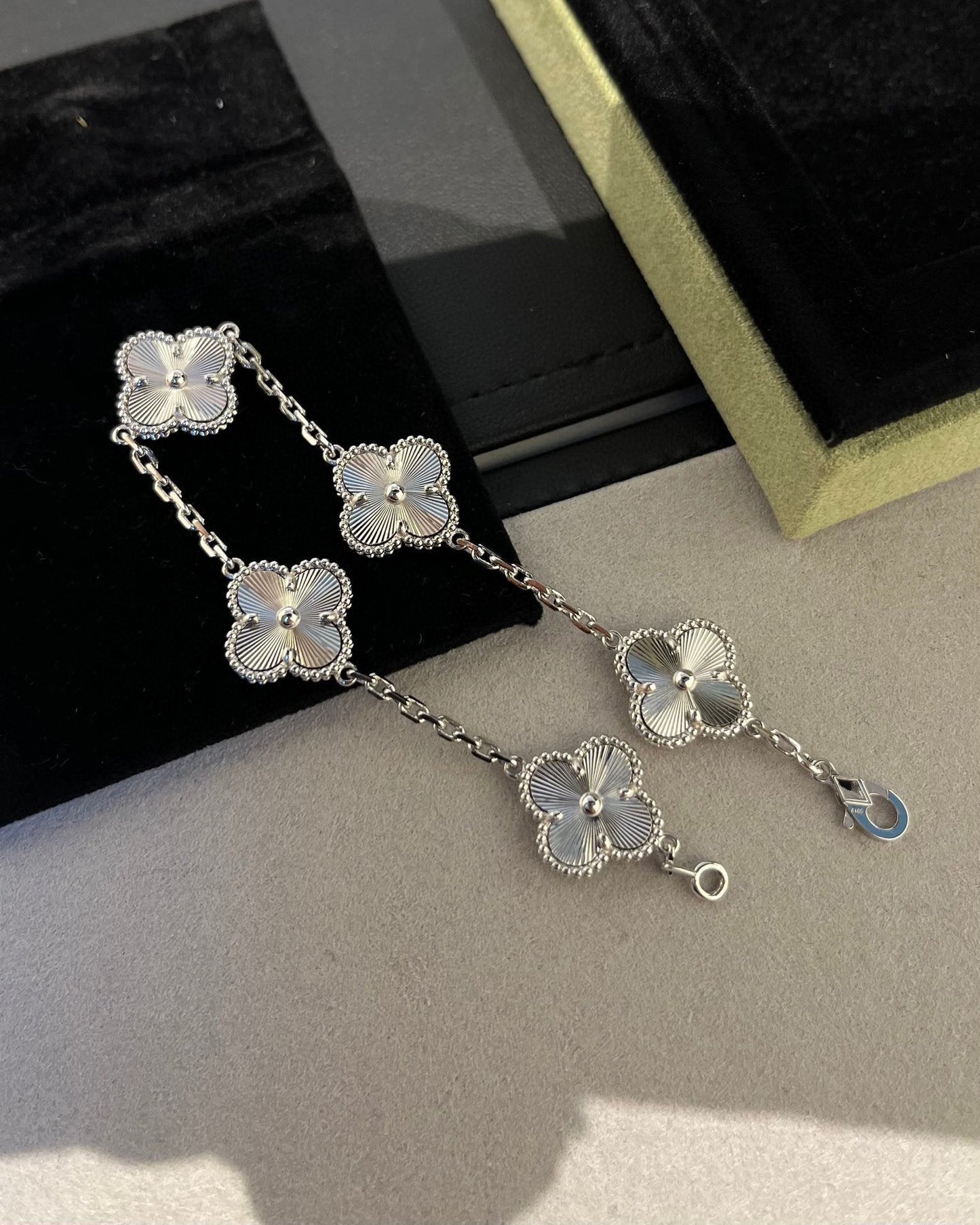 [Grace Jewelry]CLOVER SILVER 5 MOTIFS BRACELET